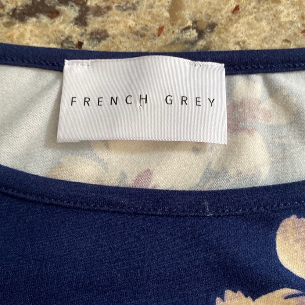 NWOT French Grey Floral Dress - Picture 2 of 6